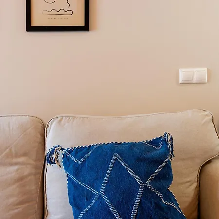Wintowinrentals Cozy Newly Renovated In Apartment Malaga